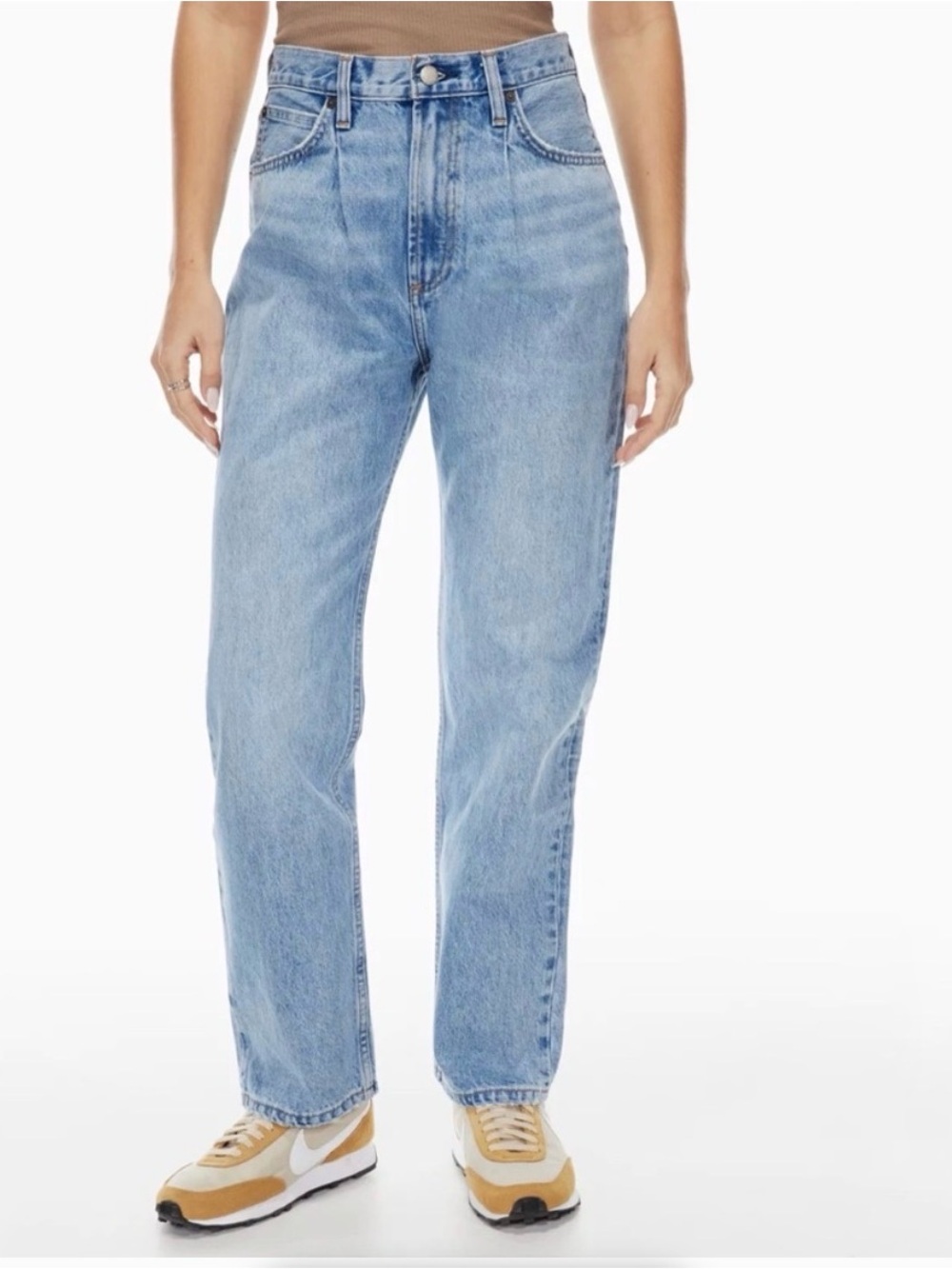 Aritzia Denim Forum The Anita Super High Loose Jeans – Size 23